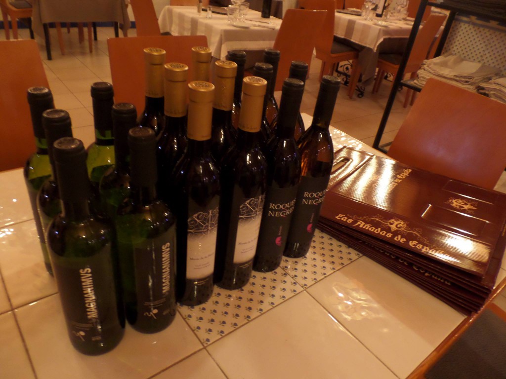 seis lotes de vino castellonenses para la pujá a Santa Lucía